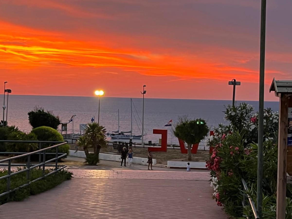 Fiori D'Arancio Lejlighed Terrasini Eksteriør billede